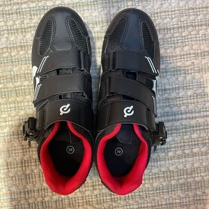 Peloton biking shoes Size UK39